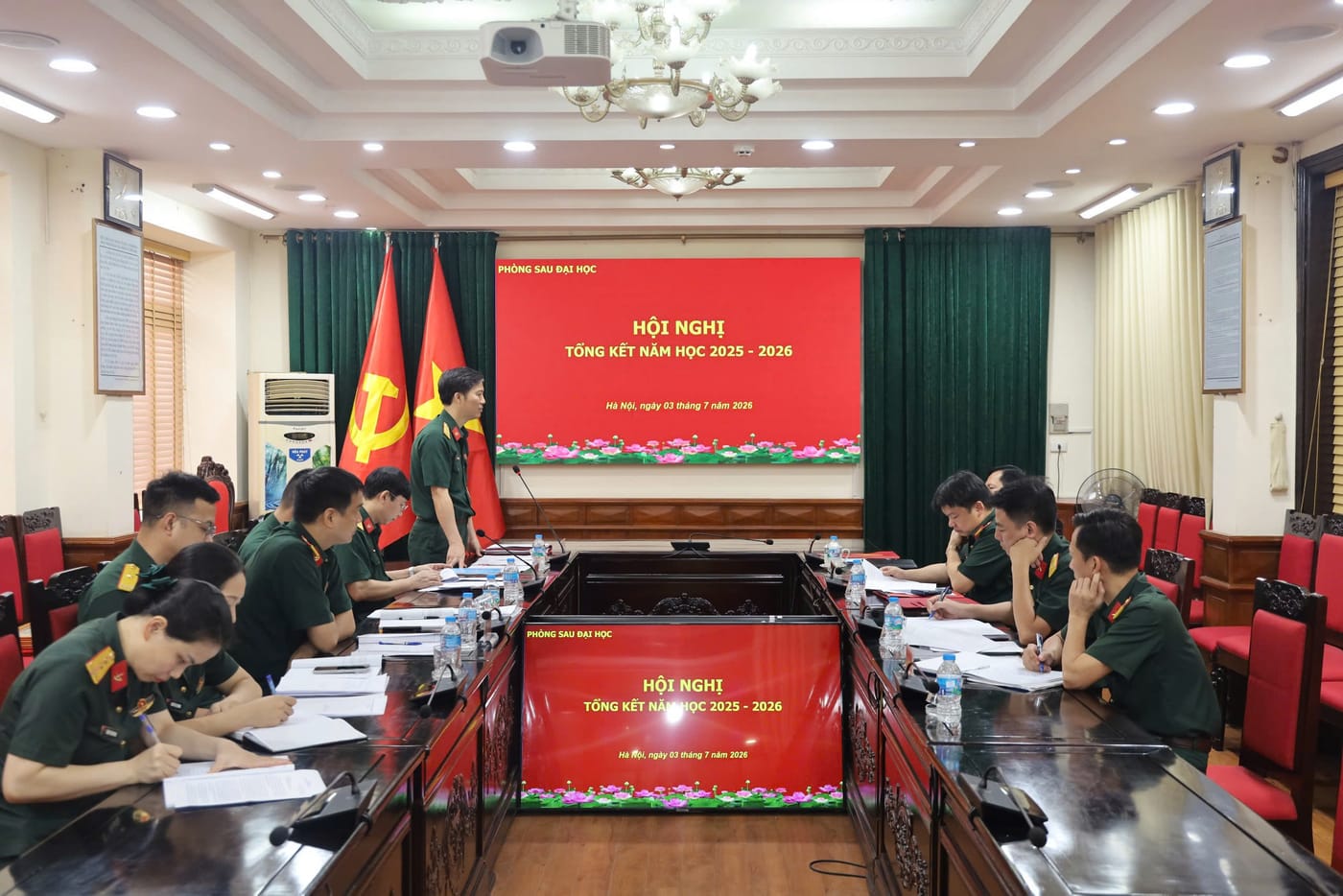 THÀNH TỰU ĐỘT PHÁ TRONG NÂNG CAO CHẤT LƯỢNG ĐÀO TẠO SAU ĐẠI HỌC NĂM HỌC 2025-2026